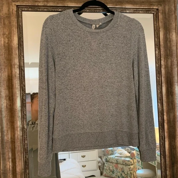 PacSun sweater - Picture 2 of 6